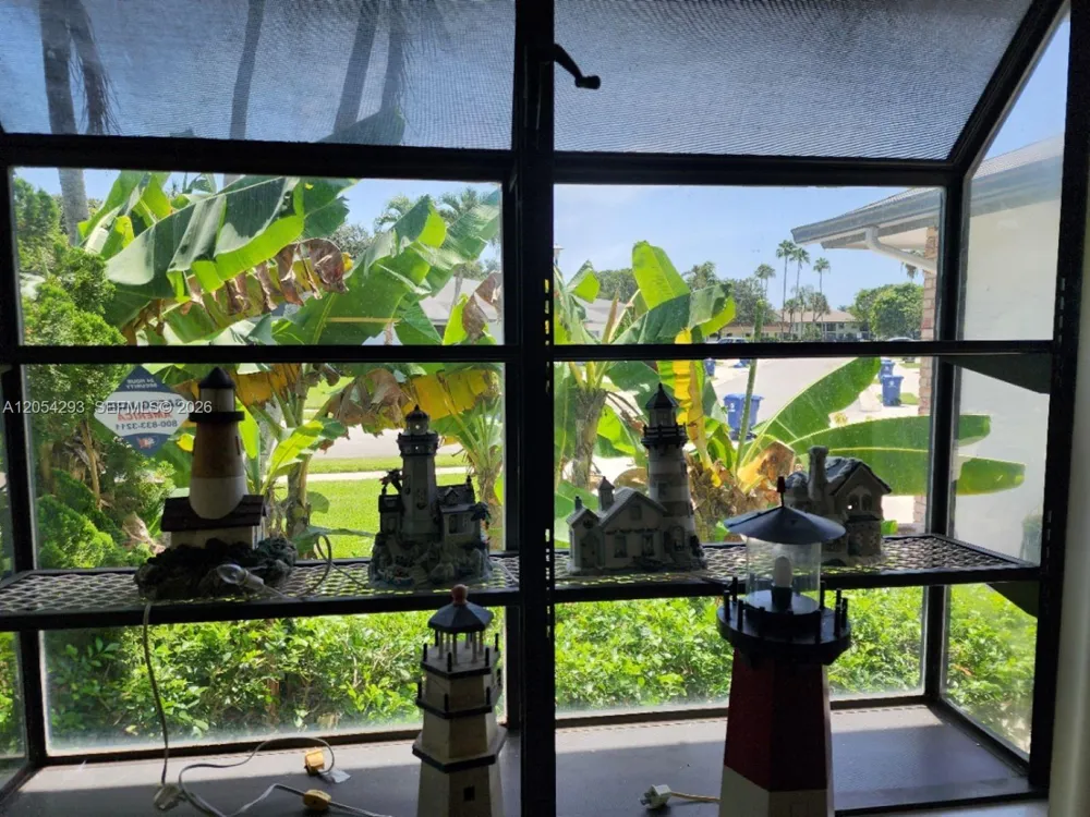 171 Moccasin Trl N Jupiter, FL 33458
