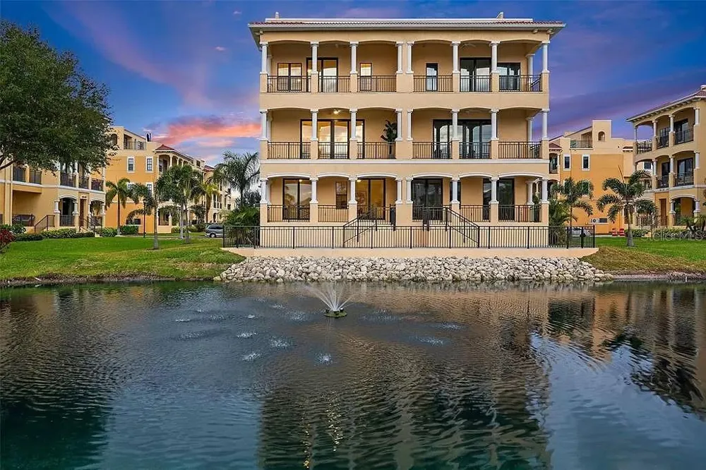 6418 MARGARITA SHORES LANE Apollo Beach, FL 33572
