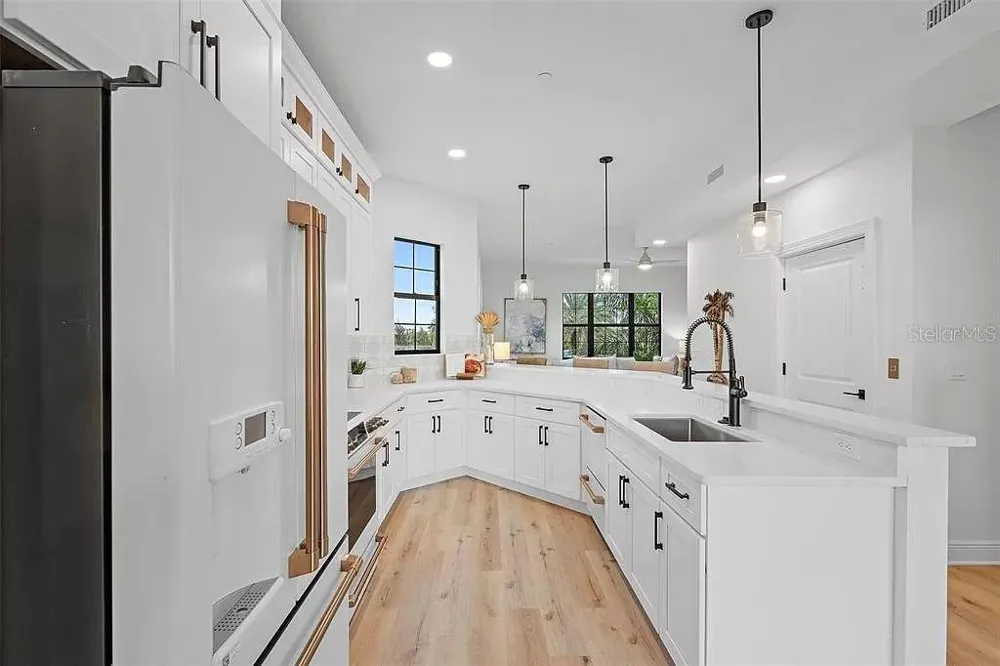 6418 MARGARITA SHORES LANE Apollo Beach, FL 33572