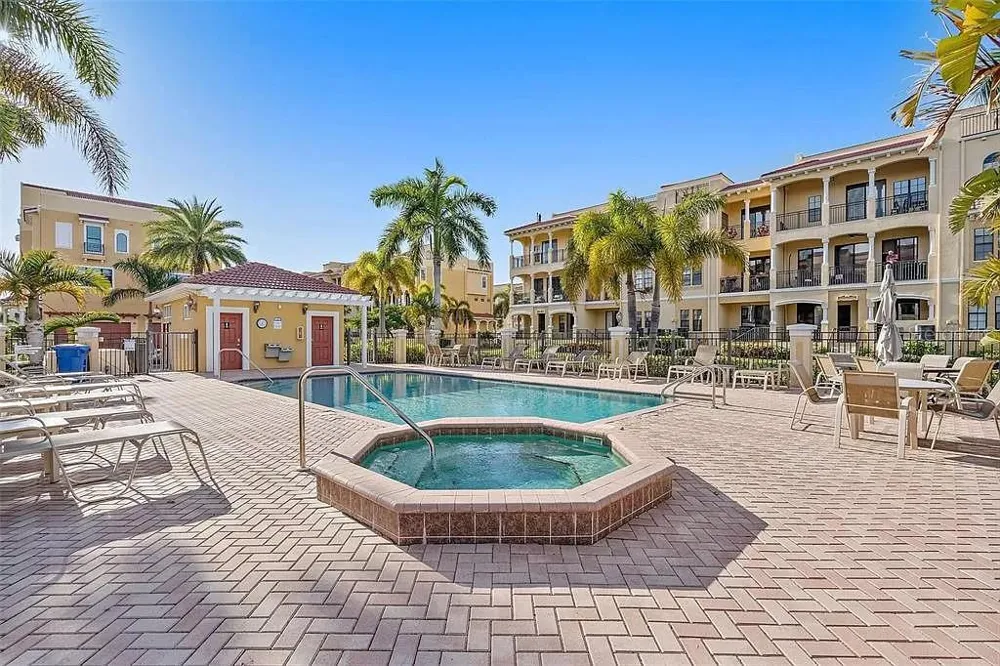6418 MARGARITA SHORES LANE Apollo Beach, FL 33572