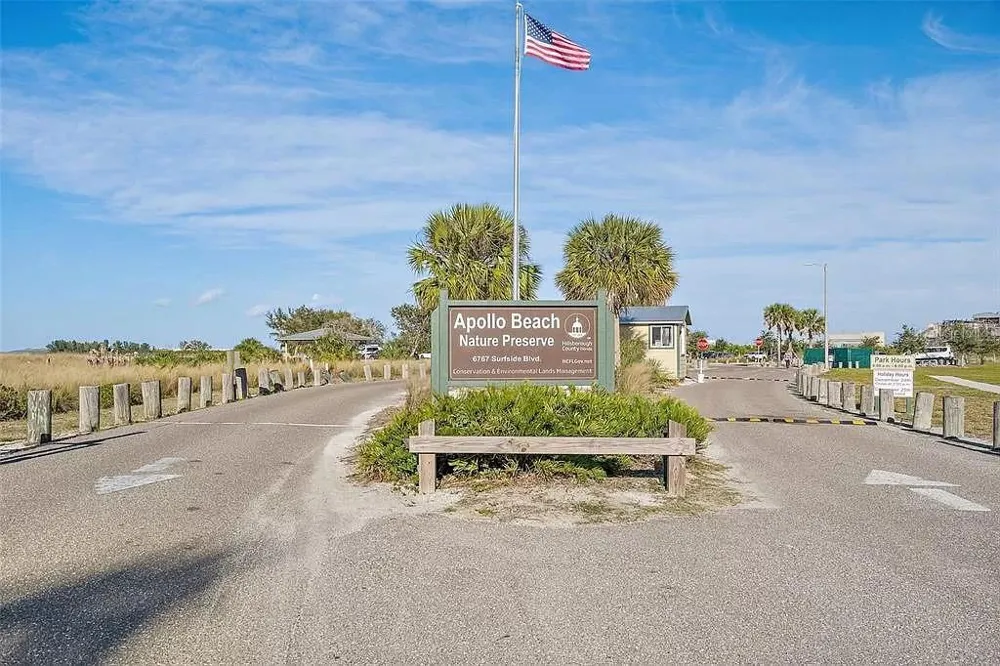 6418 MARGARITA SHORES LANE Apollo Beach, FL 33572