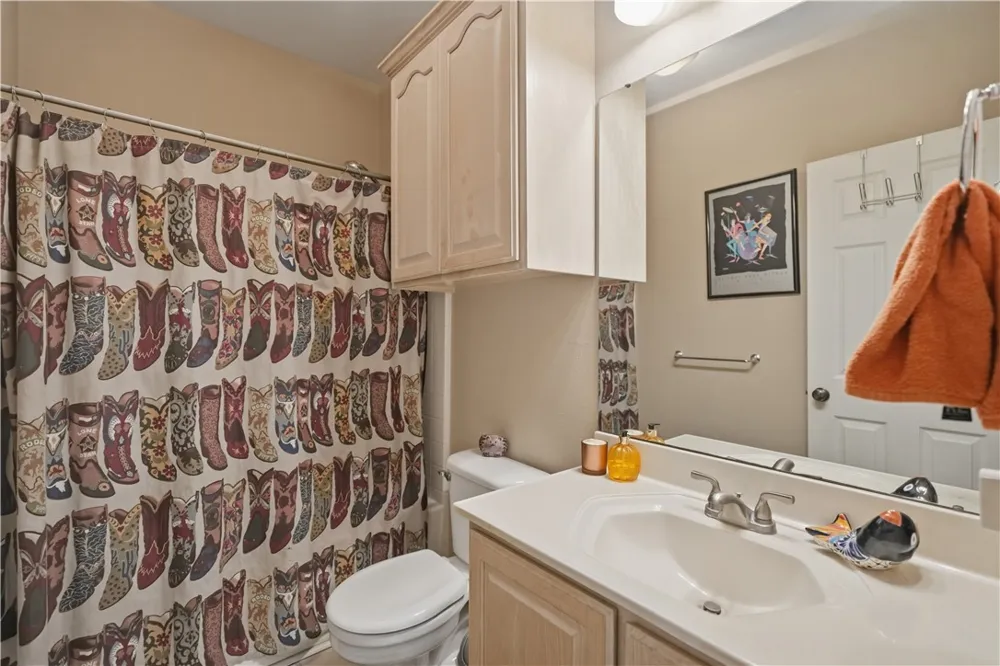3124 County Road 220 Alice, TX 78332