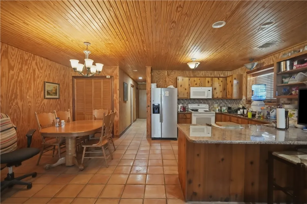 3124 County Road 220 Alice, TX 78332