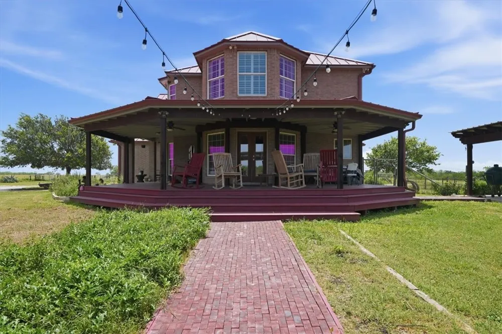 3124 County Road 220 Alice, TX 78332