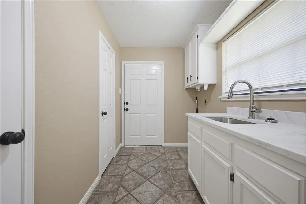 5353 County Road 73 Robstown, TX 78380