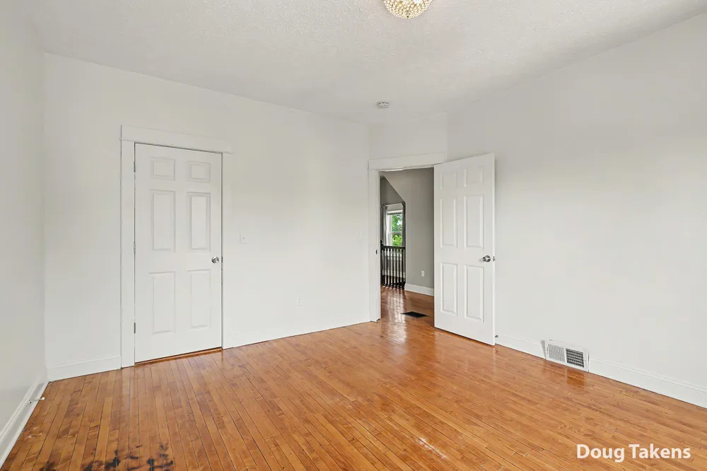 735 Paris Avenue SE Grand Rapids, MI 49503