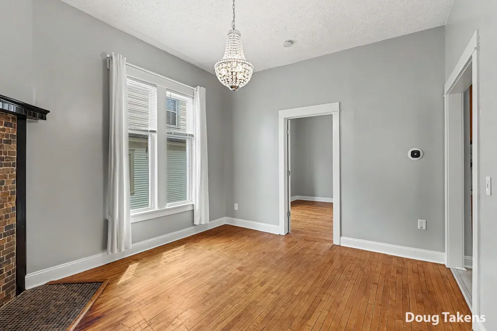 735 Paris Avenue SE Grand Rapids, MI 49503