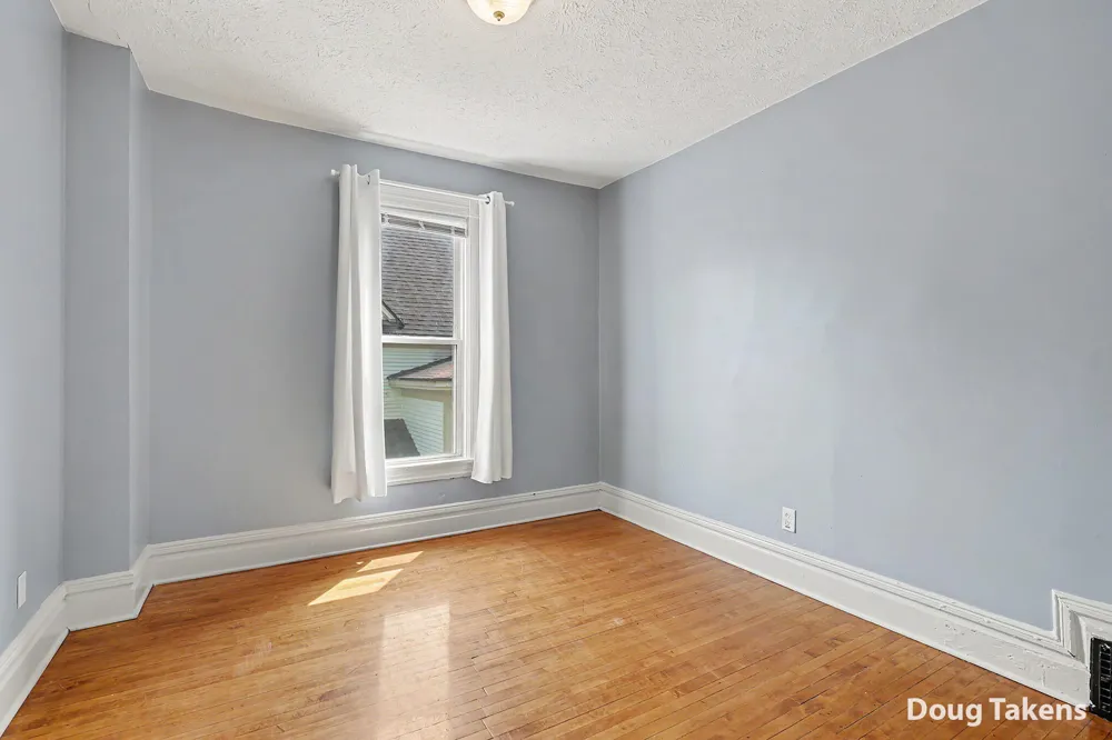 735 Paris Avenue SE Grand Rapids, MI 49503