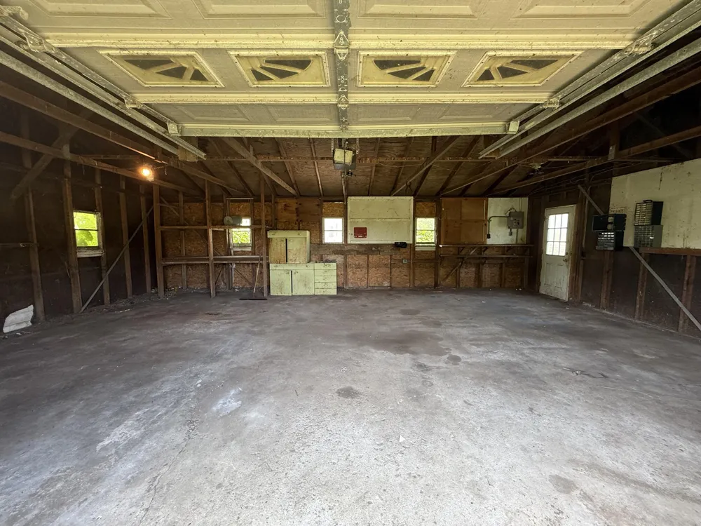 26840 B DRIVE S Albion, MI 49224