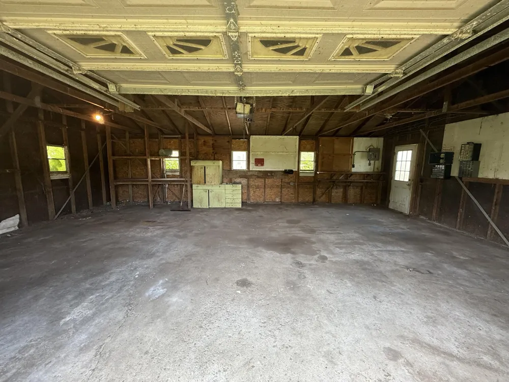 26840 B DRIVE S Albion, MI 49224