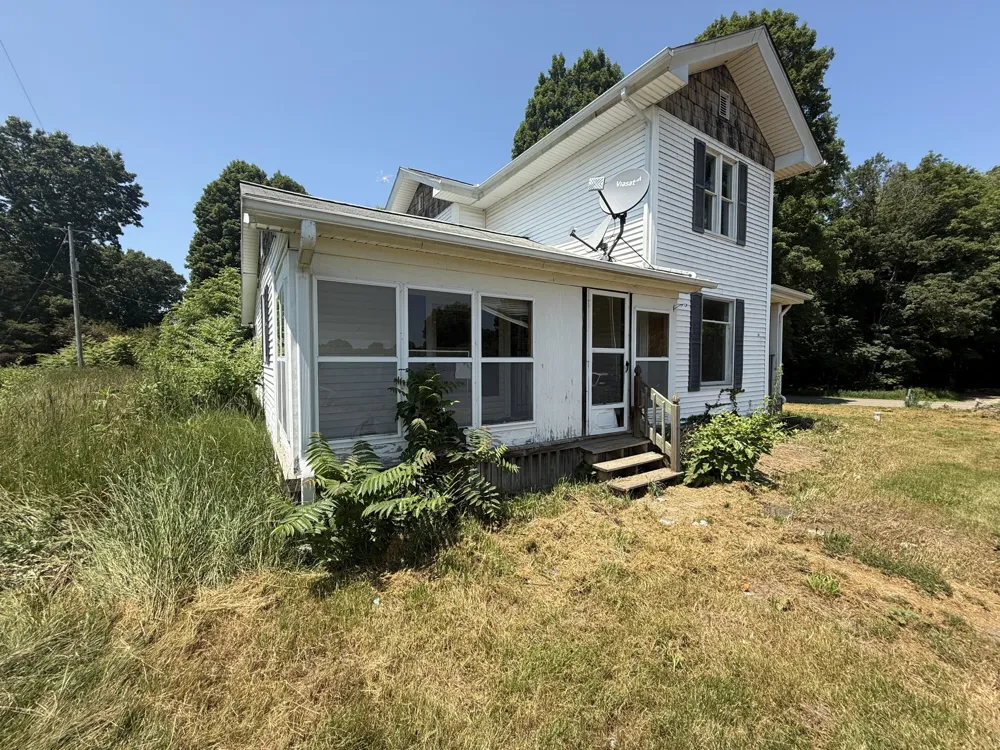26840 B DRIVE S Albion, MI 49224