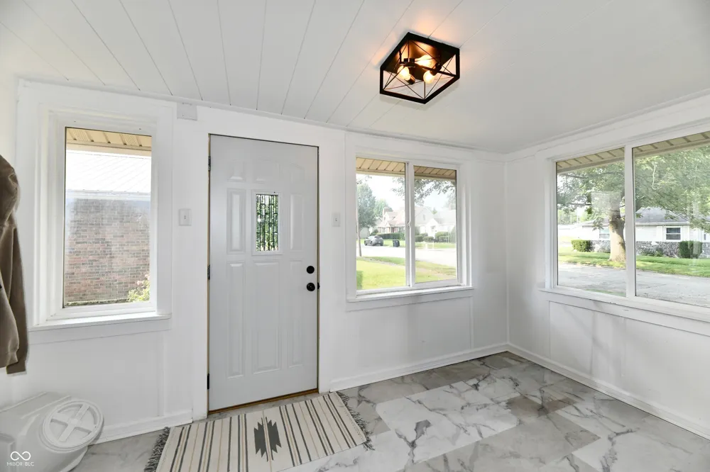 205 10th Street Elwood, IN 46036