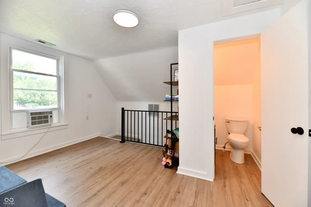 205 10th Street Elwood, IN 46036