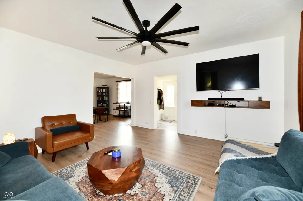 205 10th Street Elwood, IN 46036