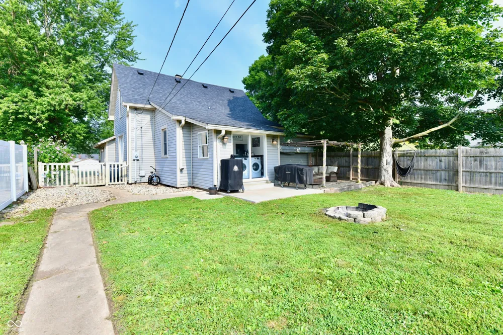 205 10th Street Elwood, IN 46036
