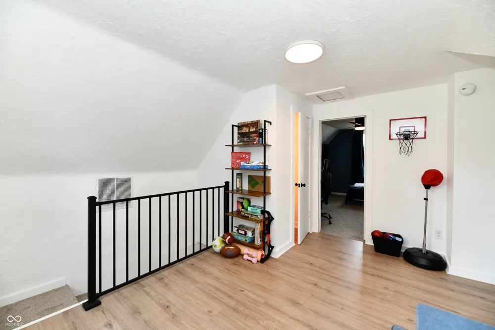 205 10th Street Elwood, IN 46036