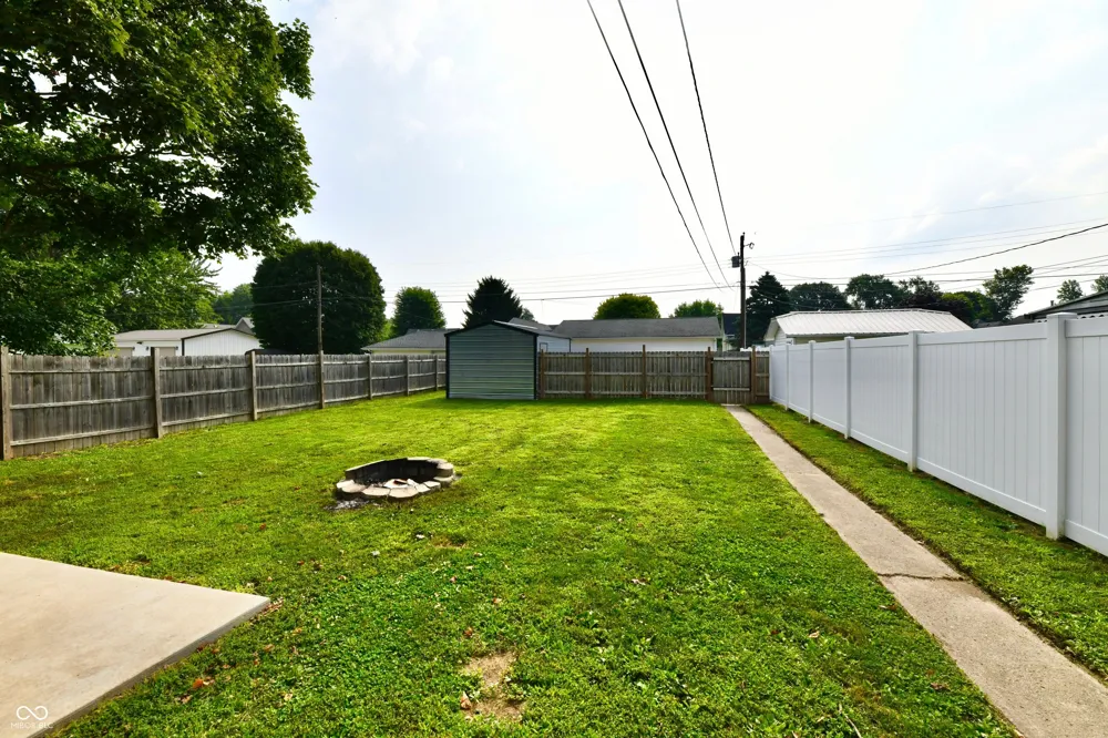 205 10th Street Elwood, IN 46036