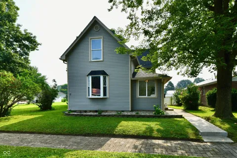 205 10th Street