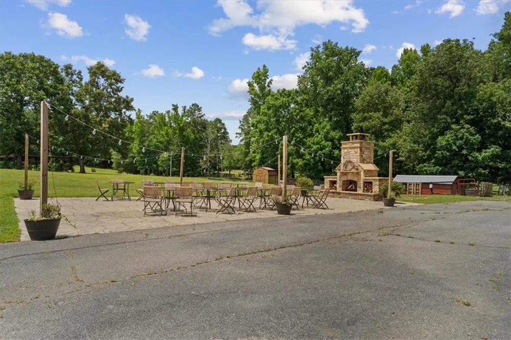 922 River Bend Road SW Plainville, GA 30733