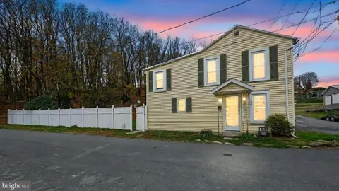 901 FAIRVIEW STREET