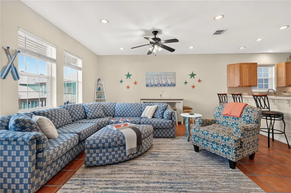 4781 Captiva Lane Port Aransas, TX 78373