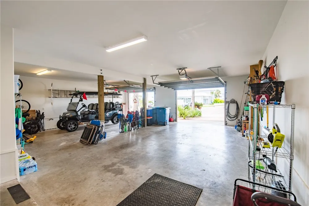 4781 Captiva Lane Port Aransas, TX 78373