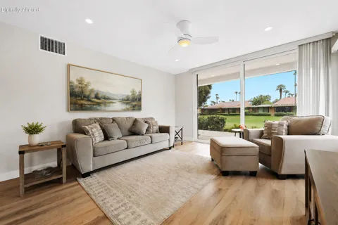 5 La Cerra Circle