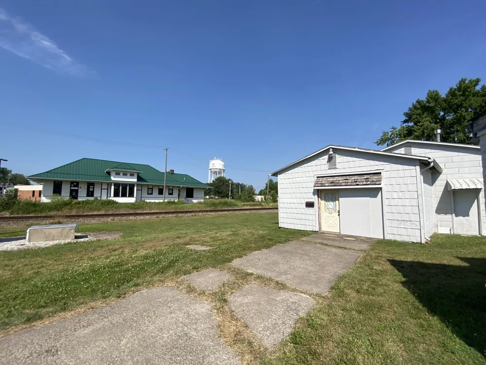 908 Washington Valparaiso, IN 46383