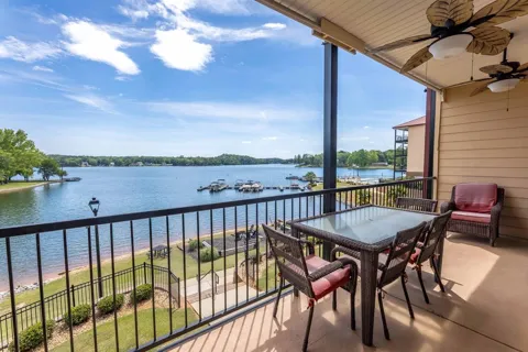 111 Lee Road 0802 #224
