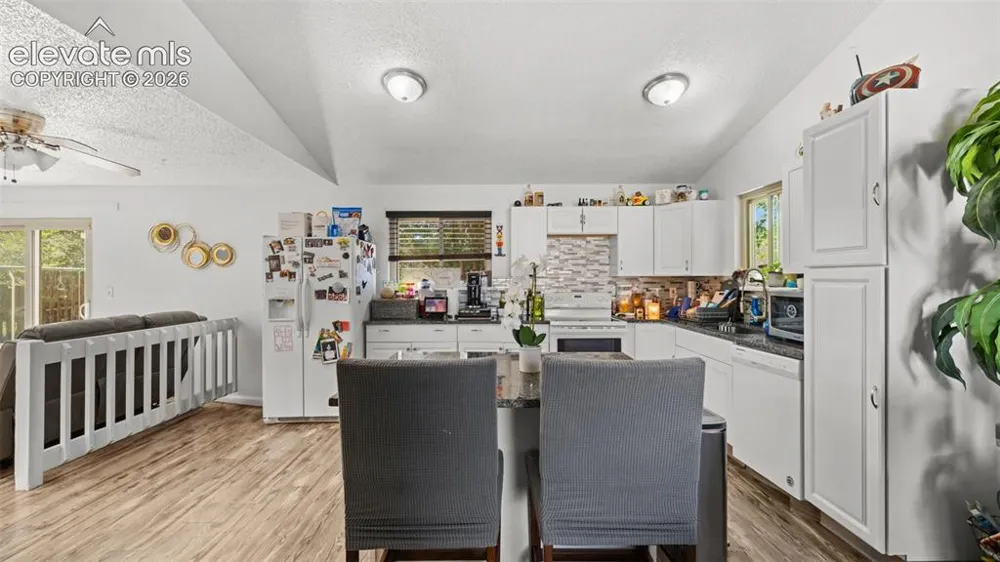 3433 Hunterwood Drive Colorado Springs, CO 80916