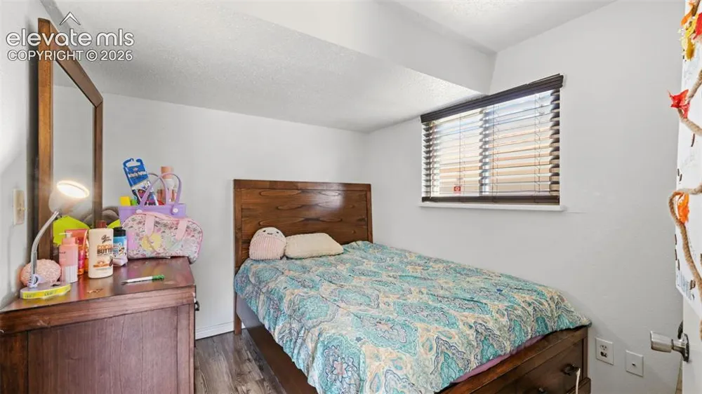 3433 Hunterwood Drive Colorado Springs, CO 80916