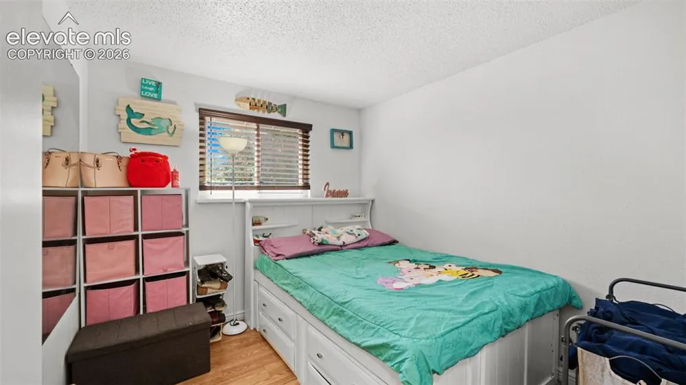 3433 Hunterwood Drive Colorado Springs, CO 80916
