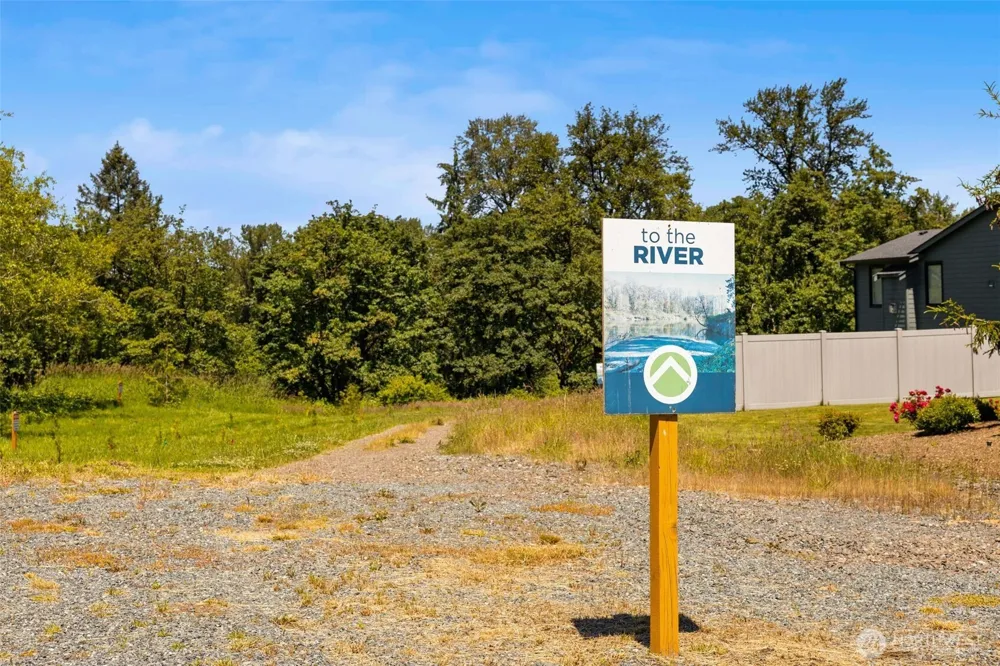 15806 201st Place SE Monroe, WA 98272