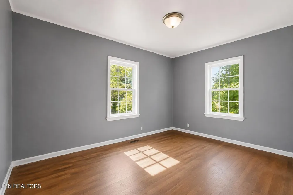 4737 Roane State Highway Rockwood, TN 37854