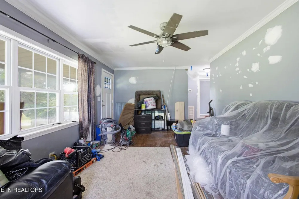 4737 Roane State Highway Rockwood, TN 37854