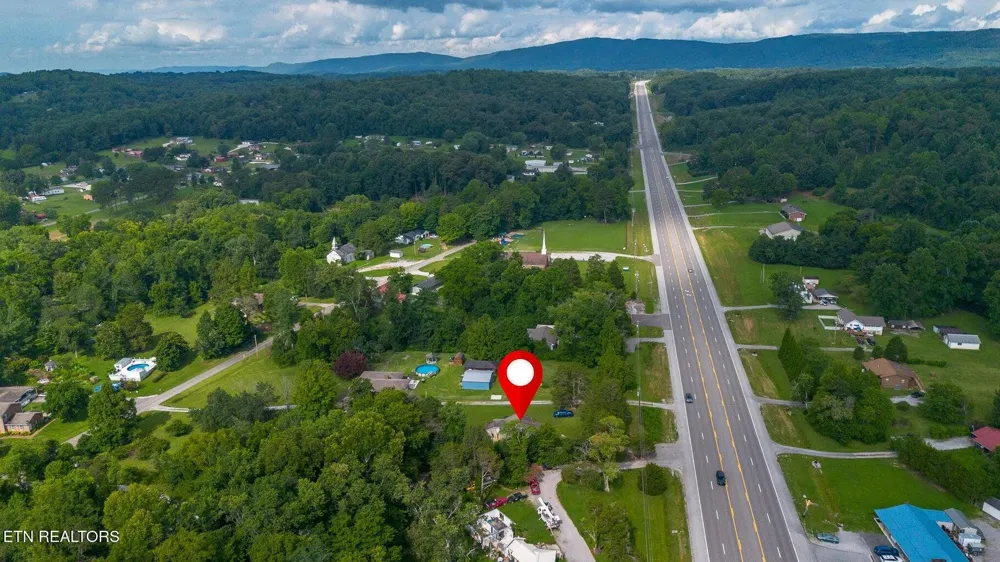 4737 Roane State Highway Rockwood, TN 37854