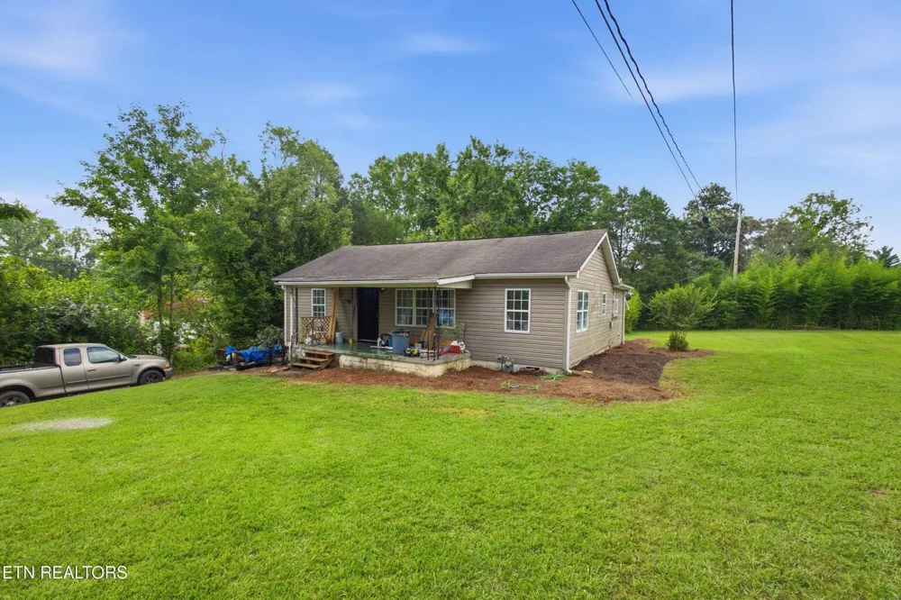 4737 Roane State Highway Rockwood, TN 37854
