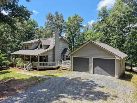 382 Lola Mae Way