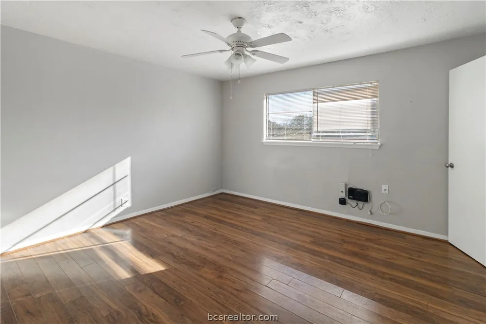 1014 E 23rd Street Bryan, TX 77803
