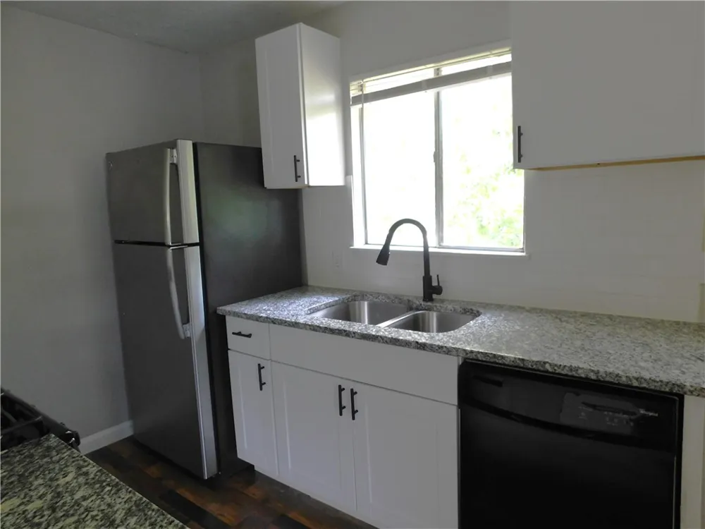 1014 E 23rd Street Bryan, TX 77803