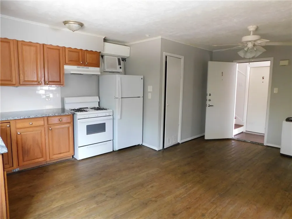 1014 E 23rd Street Bryan, TX 77803