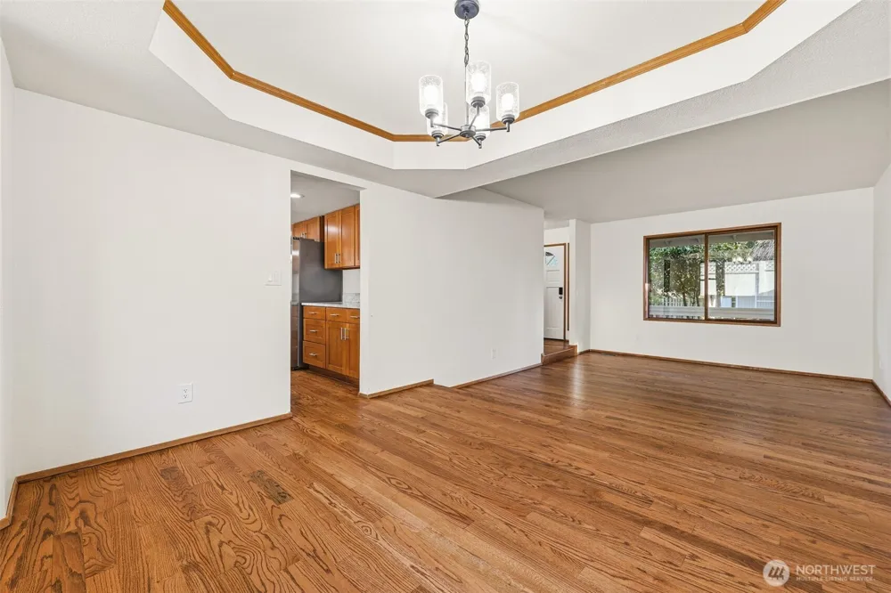 15931 22nd Avenue SW Burien, WA 98166