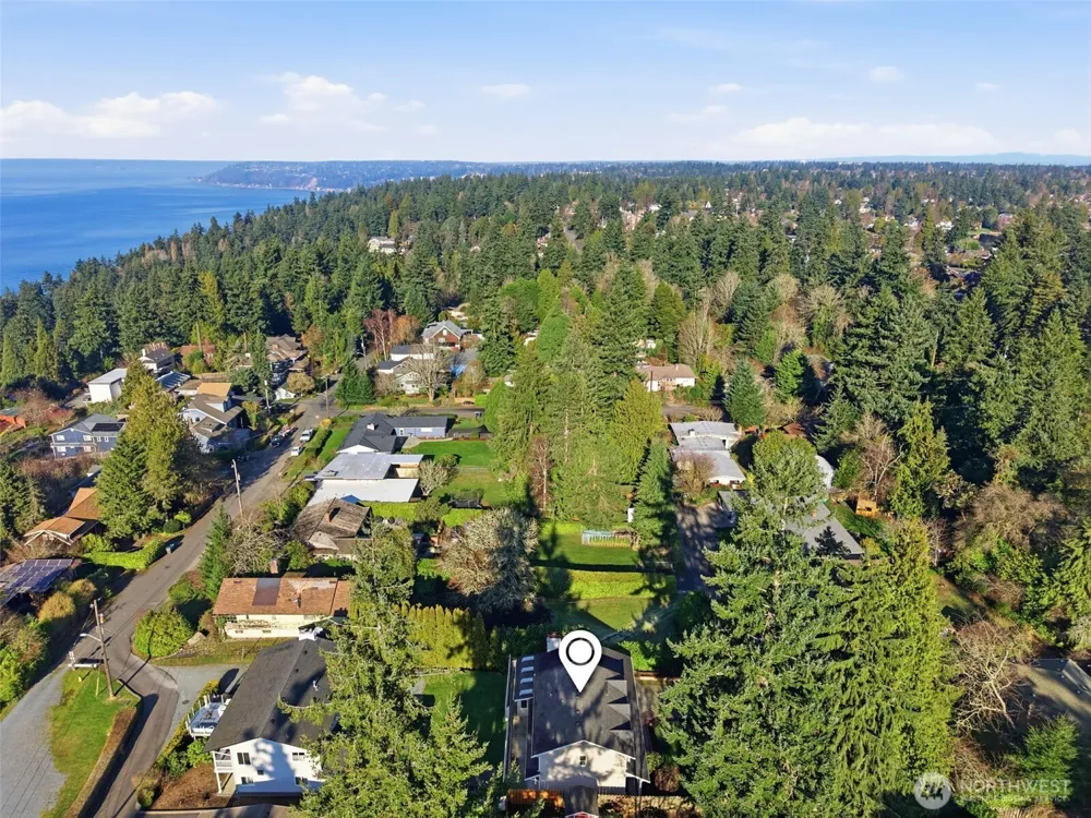 15931 22nd Avenue SW Burien, WA 98166