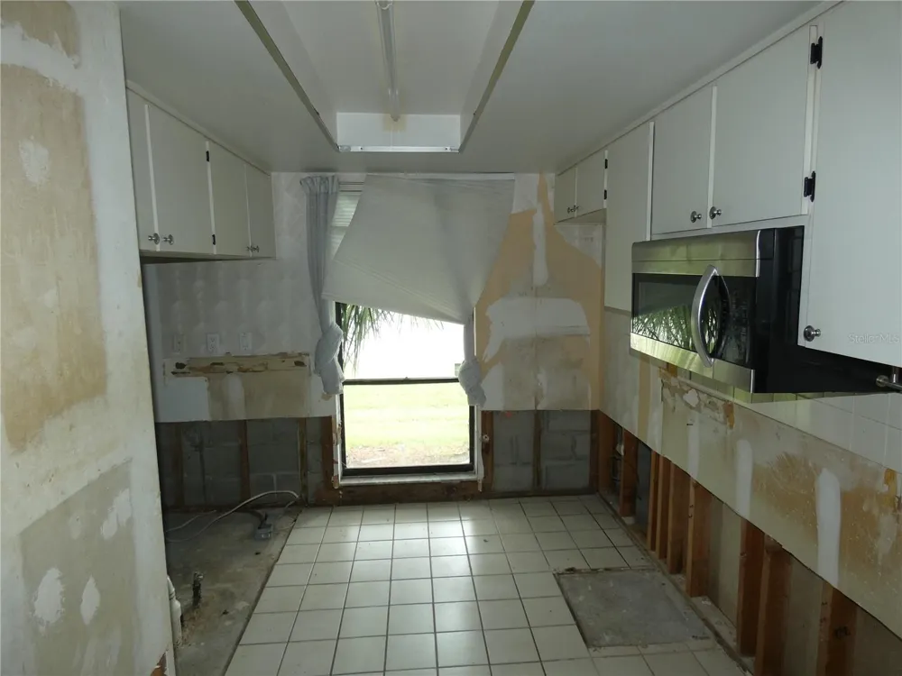 6730 BEACH BOULEVARD Hudson, FL 34667
