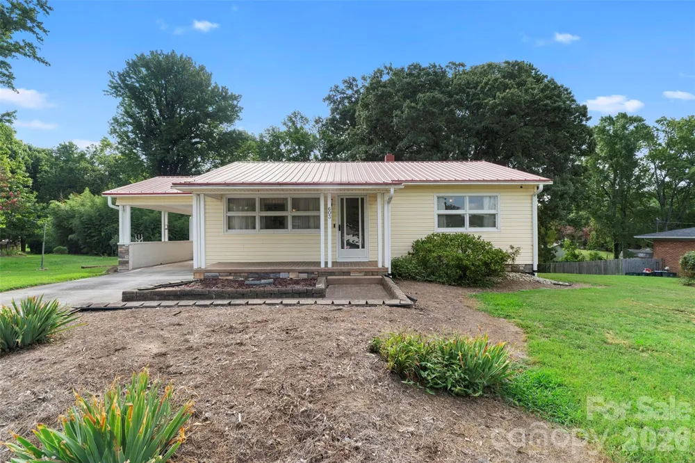 603 Duke Street Thomasville, NC 27360