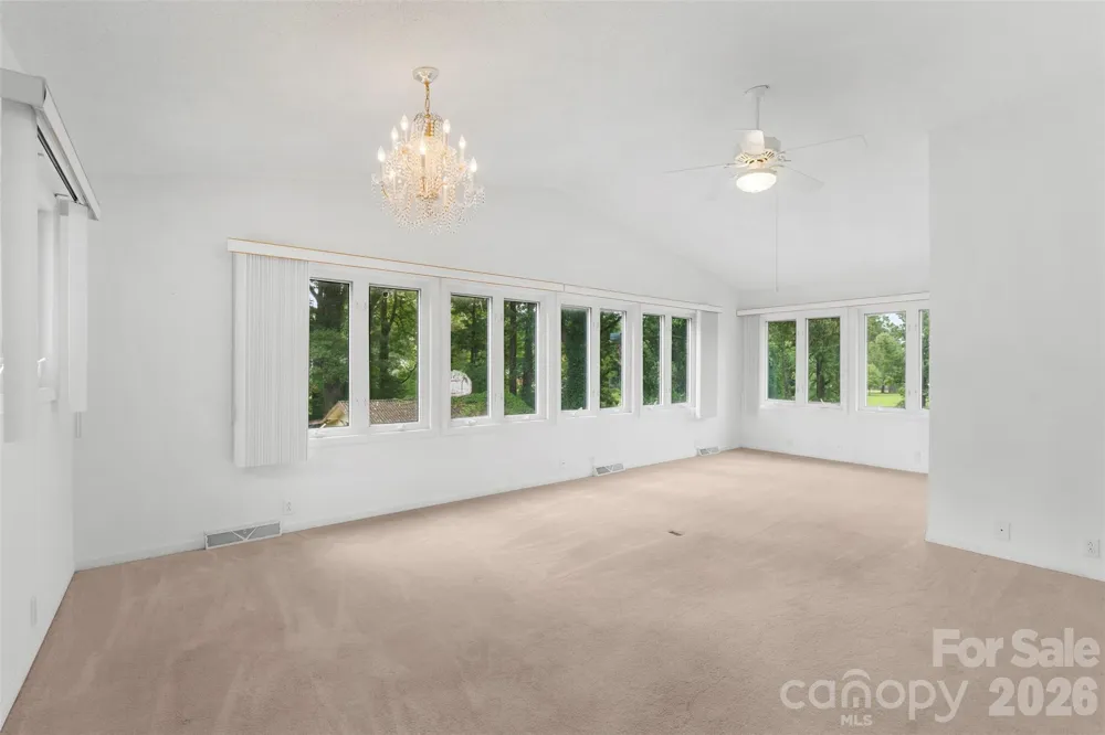603 Duke Street Thomasville, NC 27360