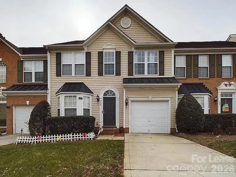 155 Kallie Loop Mooresville, NC 28117