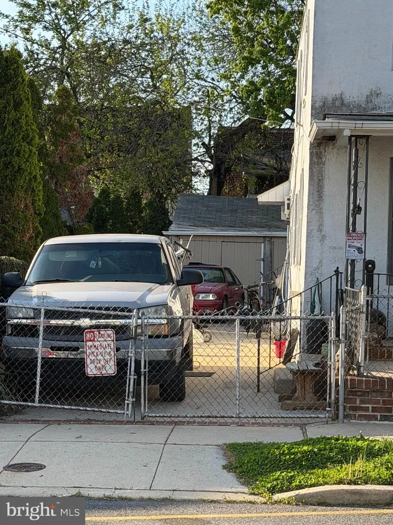 4 W 9TH STREET Marcus Hook, PA 19061