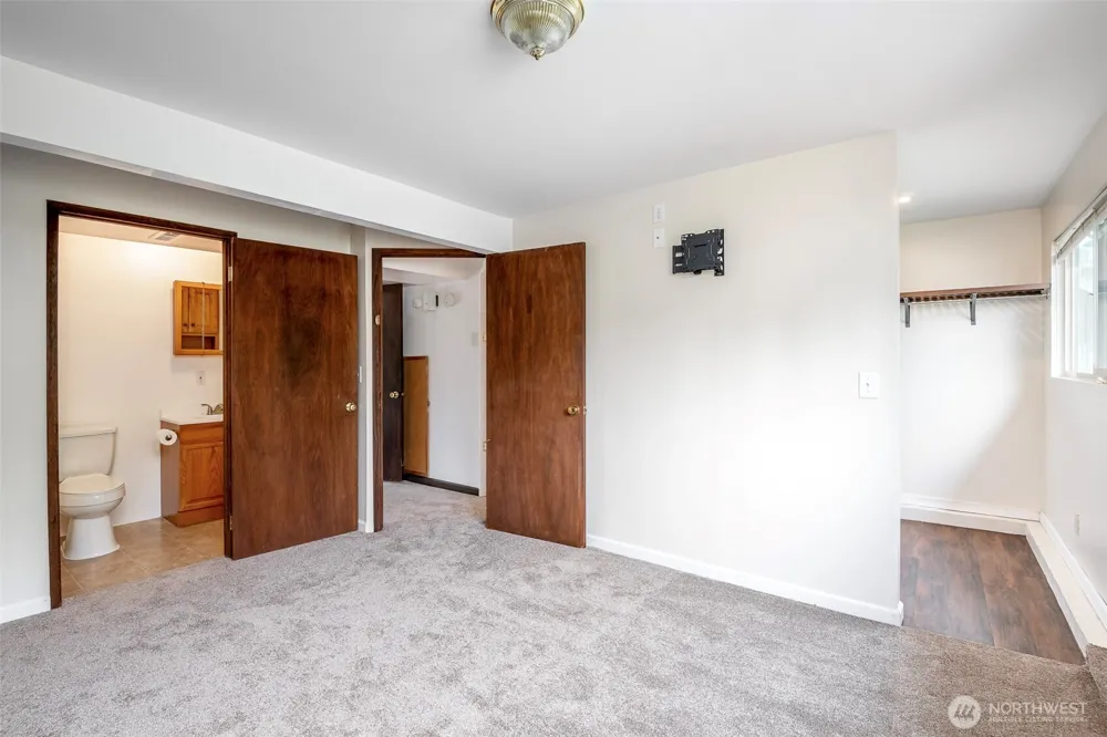 30031 45th Place S Auburn, WA 98001