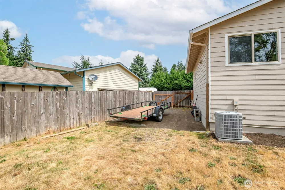 30031 45th Place S Auburn, WA 98001